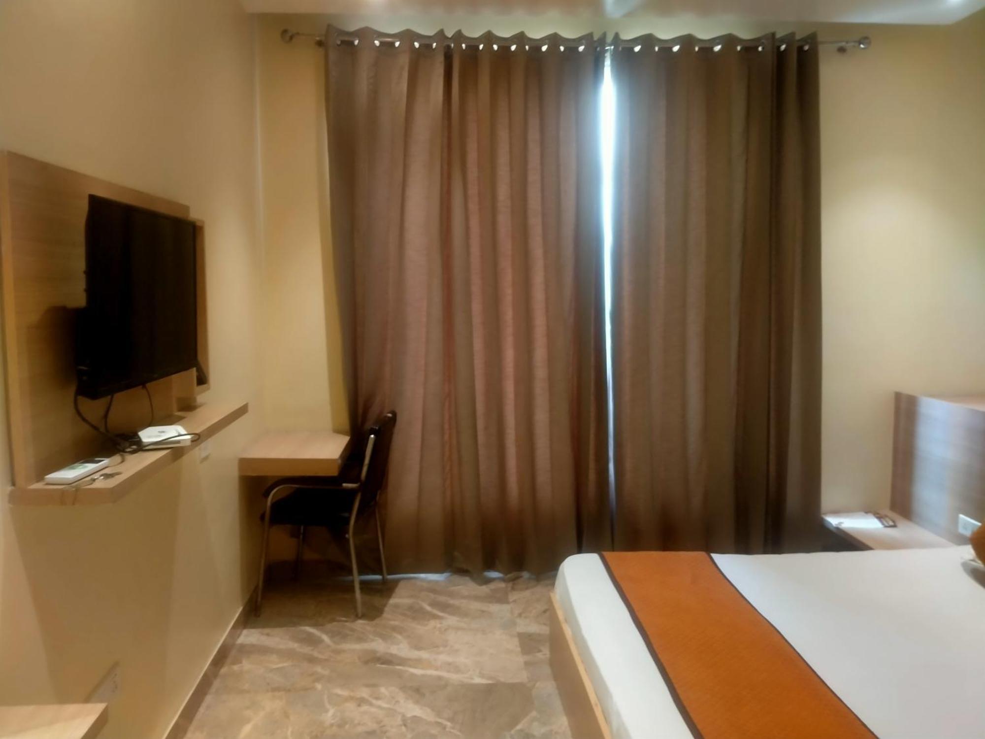 Hotel Tradition Heritage Walk Amritsar Eksteriør billede